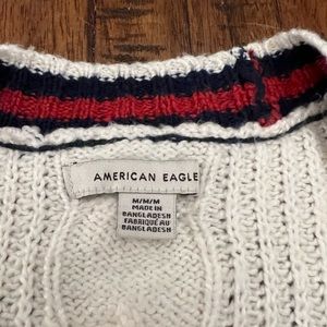American Eagle sweater